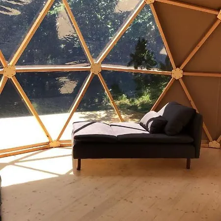 Glamping Simbiosis. Agri Cultur'art Camp Pontinvrea